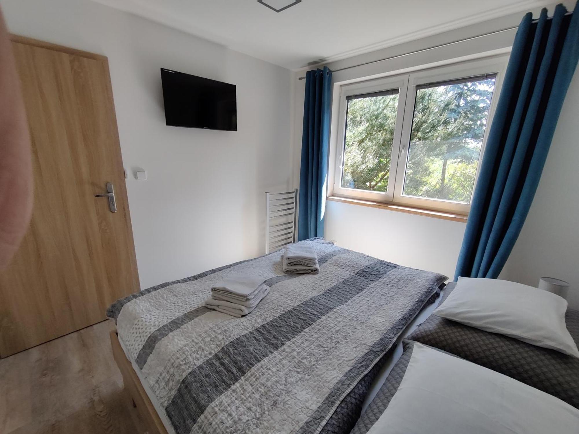 Apartman Pod Lipou - Samostatny Objekt Jaroměř エクステリア 写真